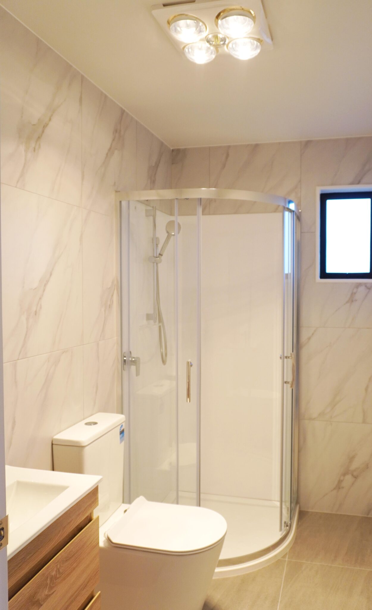 Projects Of Bathroom, Kitchen And Living Room In Individual Houses — photo 3